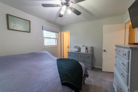 7415 E Mulberry Street Evansville IN 47715