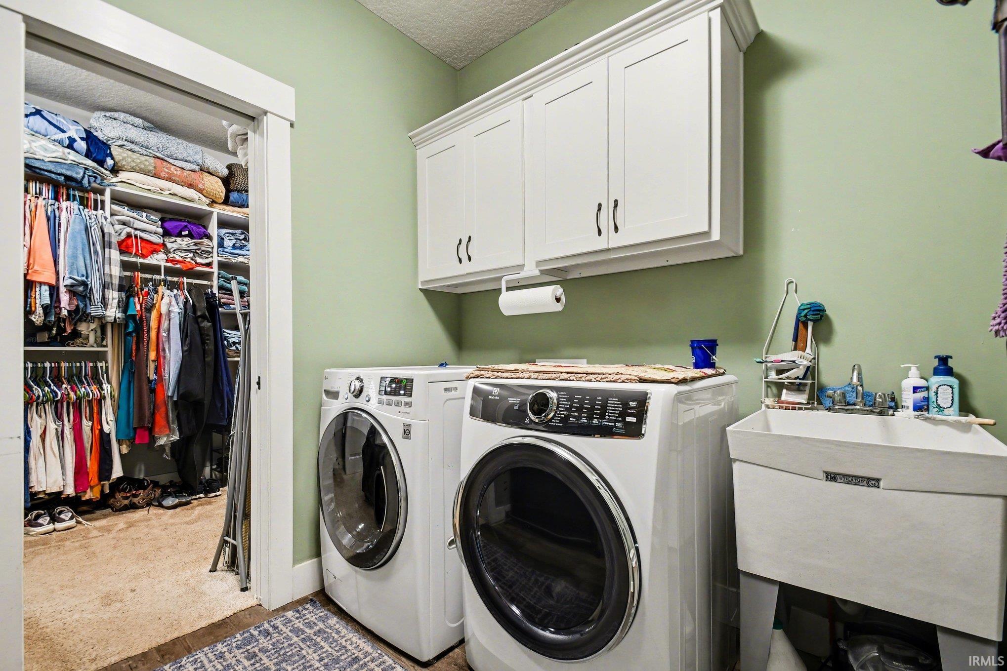 56070 Dana Drive Bristol IN 46507