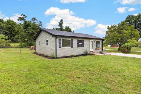 2305 W Beaumont Lane Bloomington IN 47404