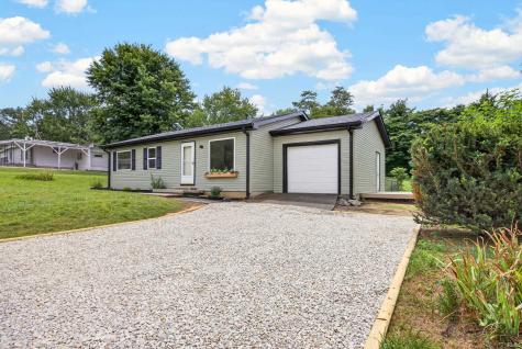 2305 W Beaumont Lane Bloomington IN 47404