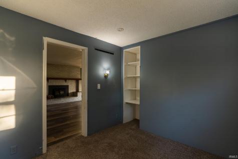 802 W Hanawalt Street Monticello IN 47960