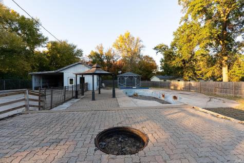 802 W Hanawalt Street Monticello IN 47960