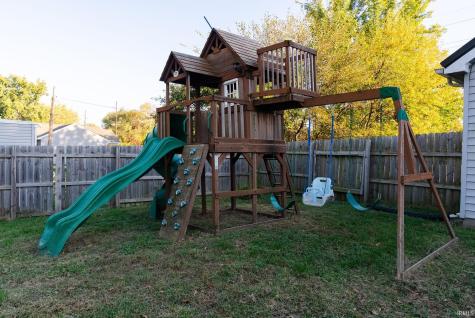 802 W Hanawalt Street Monticello IN 47960