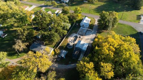 802 W Hanawalt Street Monticello IN 47960