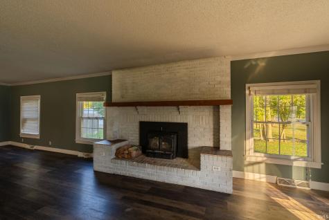 802 W Hanawalt Street Monticello IN 47960