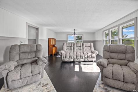 13026 S 475 W Romney IN 47981