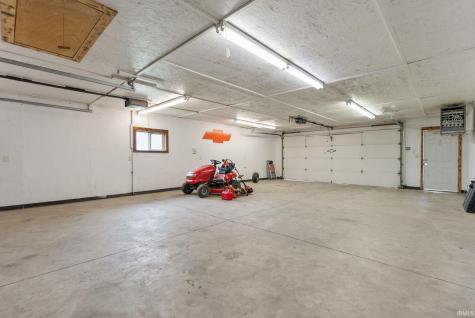 6717 Beaty Avenue Fort Wayne IN 46809