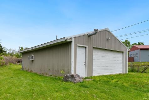 6717 Beaty Avenue Fort Wayne IN 46809