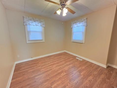 2405 Jeanette Avenue Evansville IN 47714