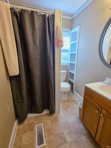 2405 Jeanette Avenue Evansville IN 47714