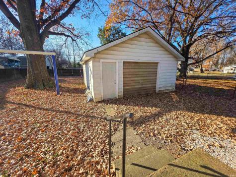 2405 Jeanette Avenue Evansville IN 47714