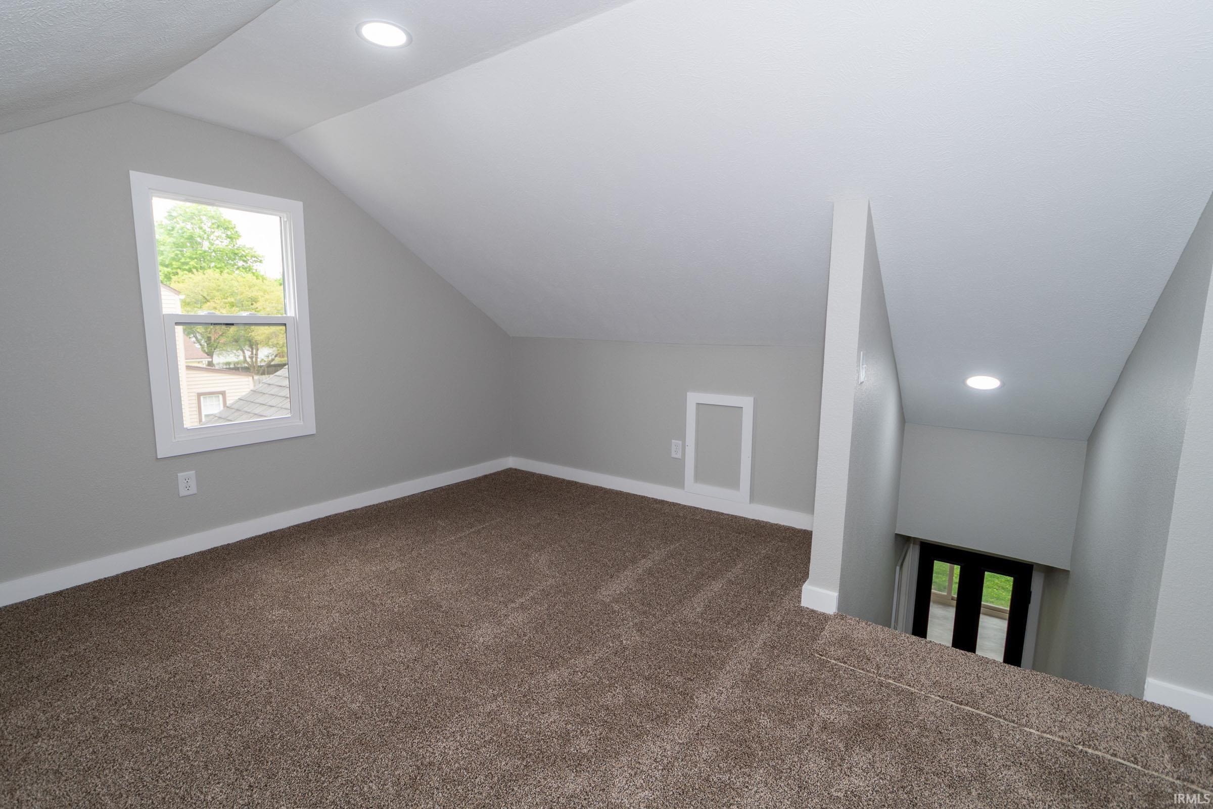 1140 E Victoria Street South Bend IN 46614