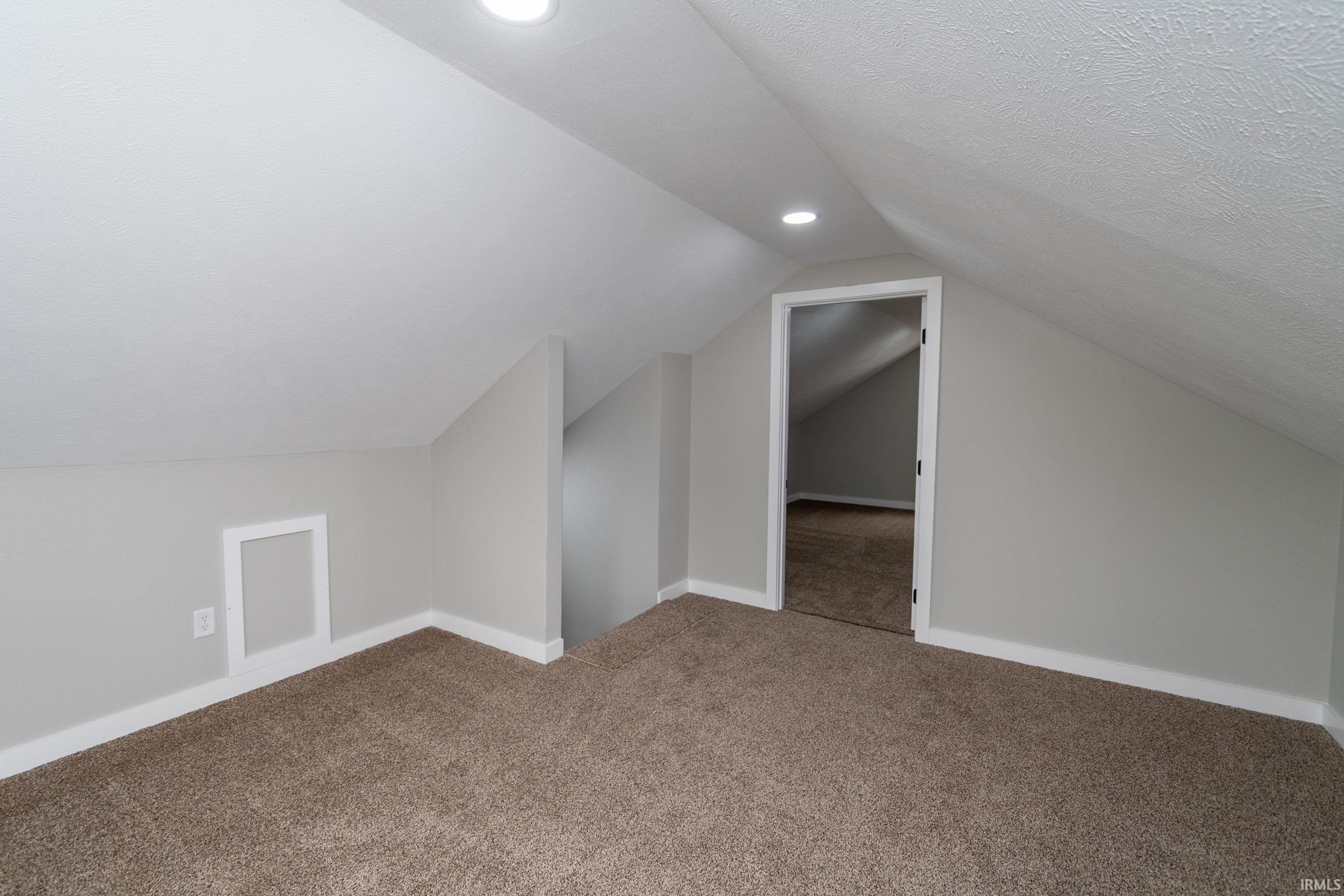 1140 E Victoria Street South Bend IN 46614
