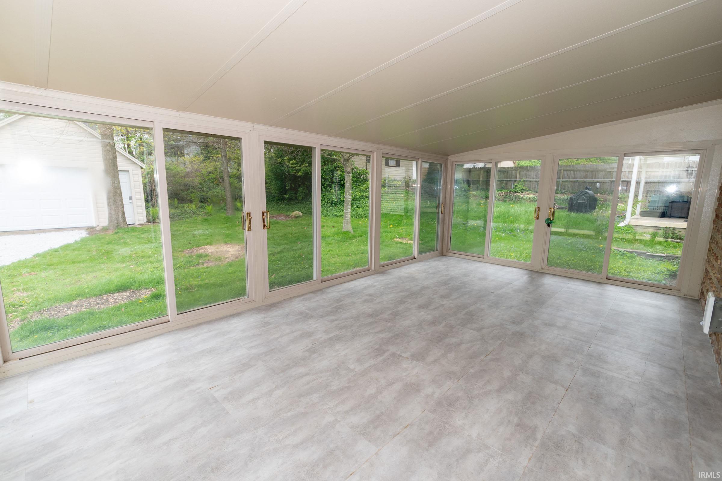 1140 E Victoria Street South Bend IN 46614