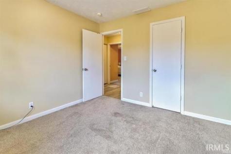 1700 Zoar Avenue Evansville IN 47714