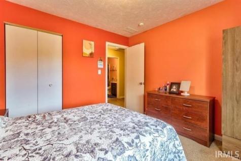 1700 Zoar Avenue Evansville IN 47714
