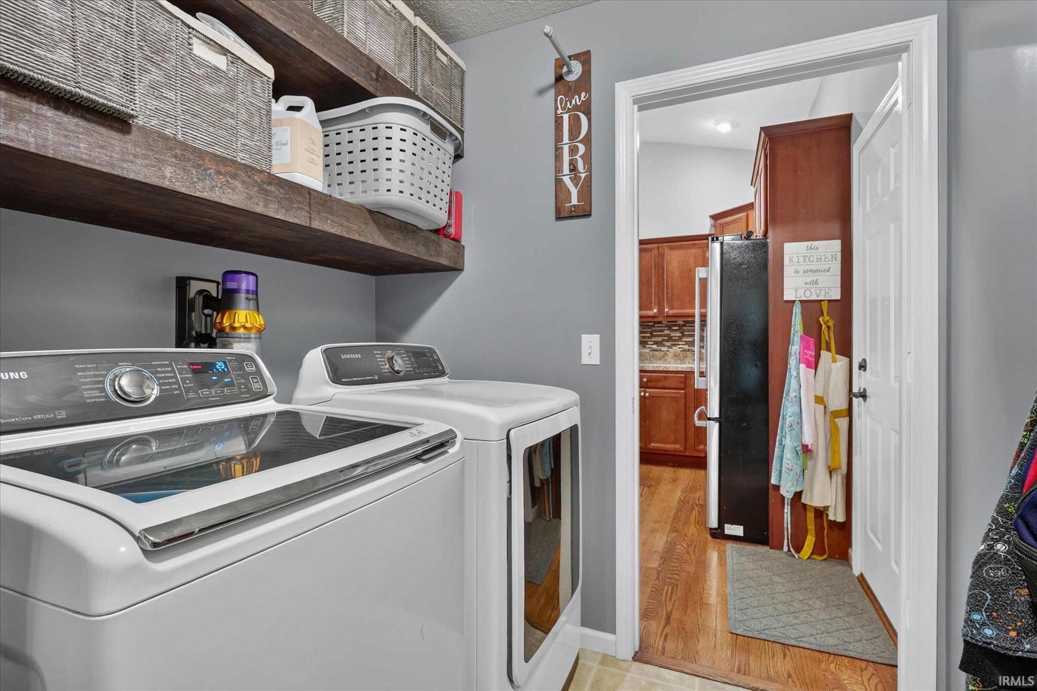 51160 Elm Road Granger IN 46530