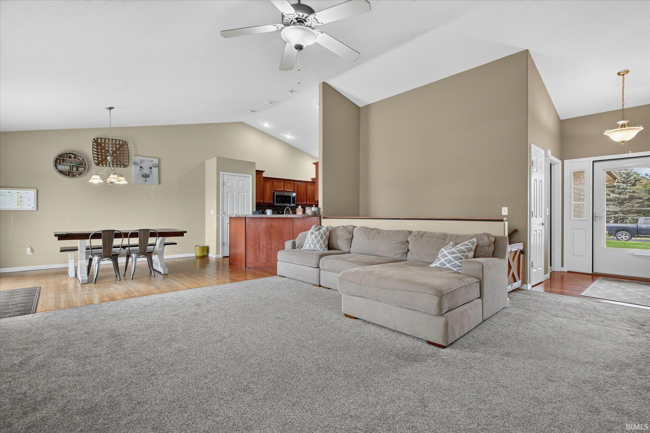 51160 Elm Road Granger IN 46530