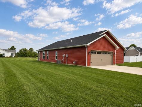 756 Mulberry Tipton IN 46072