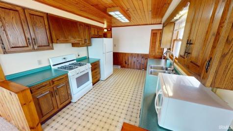 5220 E Wenz Drive Monticello IN 47960