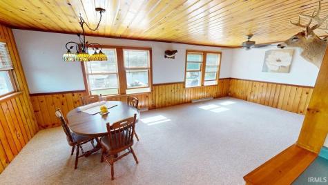 5220 E Wenz Drive Monticello IN 47960