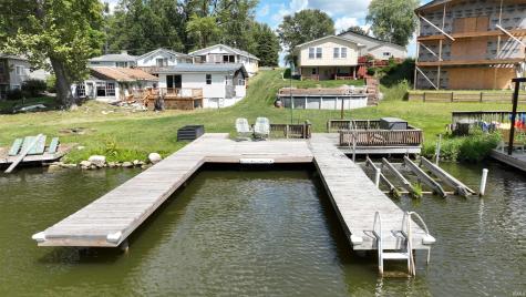 5220 E Wenz Drive Monticello IN 47960