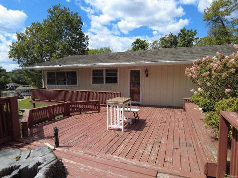 5220 E Wenz Drive Monticello IN 47960