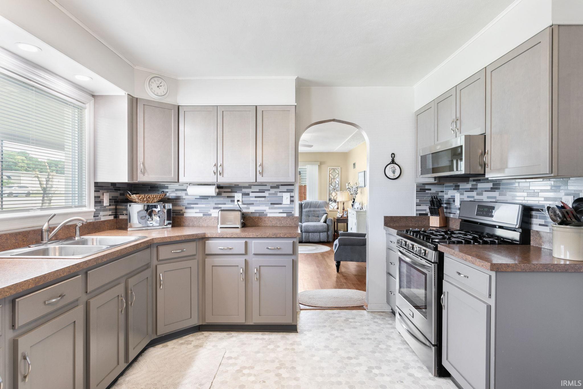 1809 E Mckinley Avenue Mishawaka IN 46545