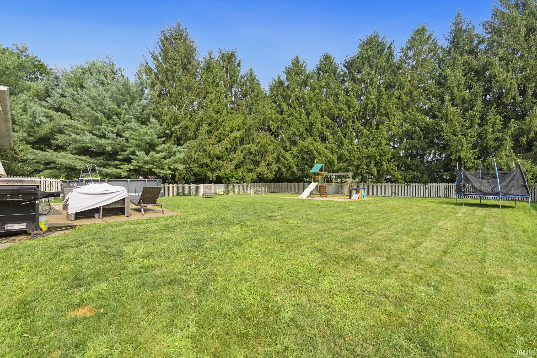 1923 Greenwood Drive Goshen IN 46526