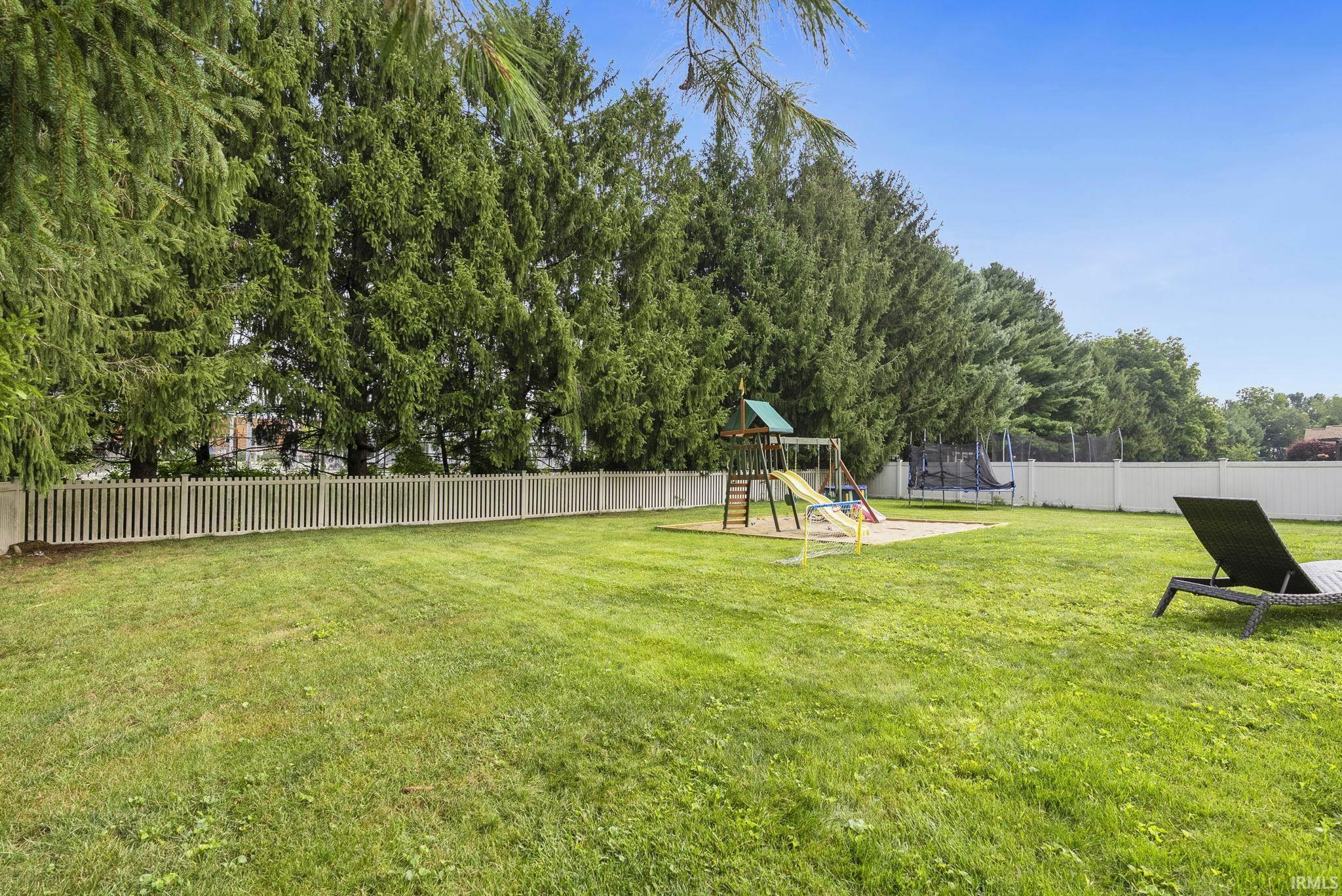 1923 Greenwood Drive Goshen IN 46526