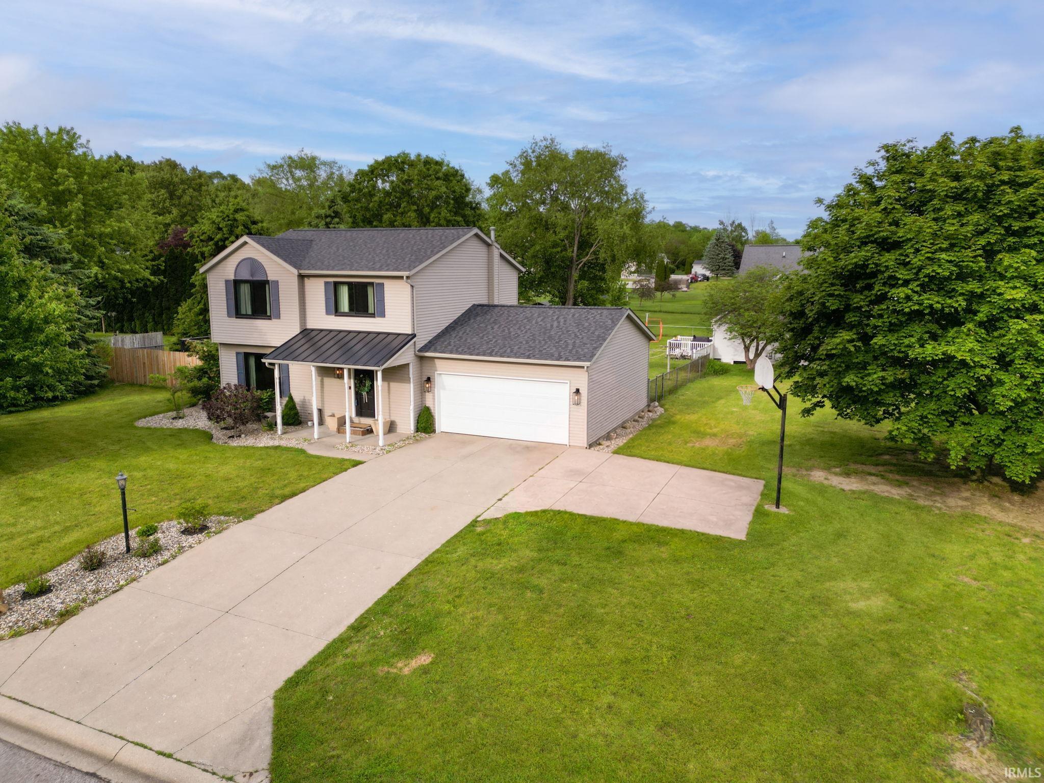 518 Redbud Lane Middlebury IN 46540