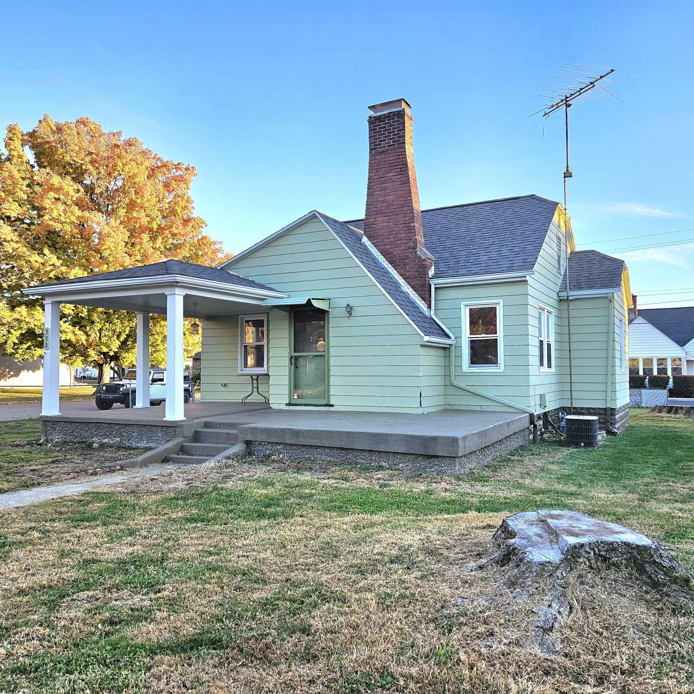 390 Lovers Lane Spencer IN 47460