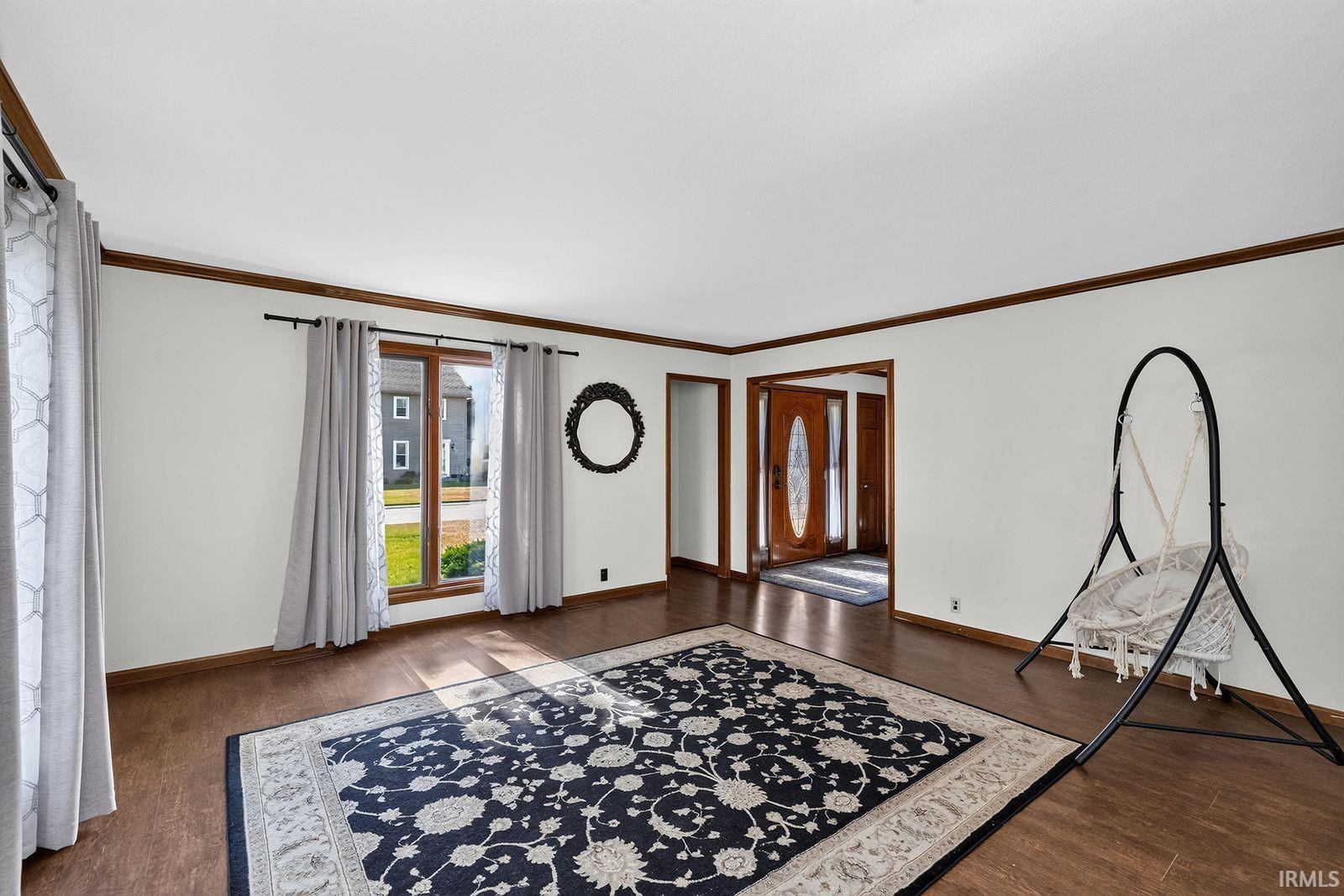 55828 Nursery Avenue Mishawaka IN 46545