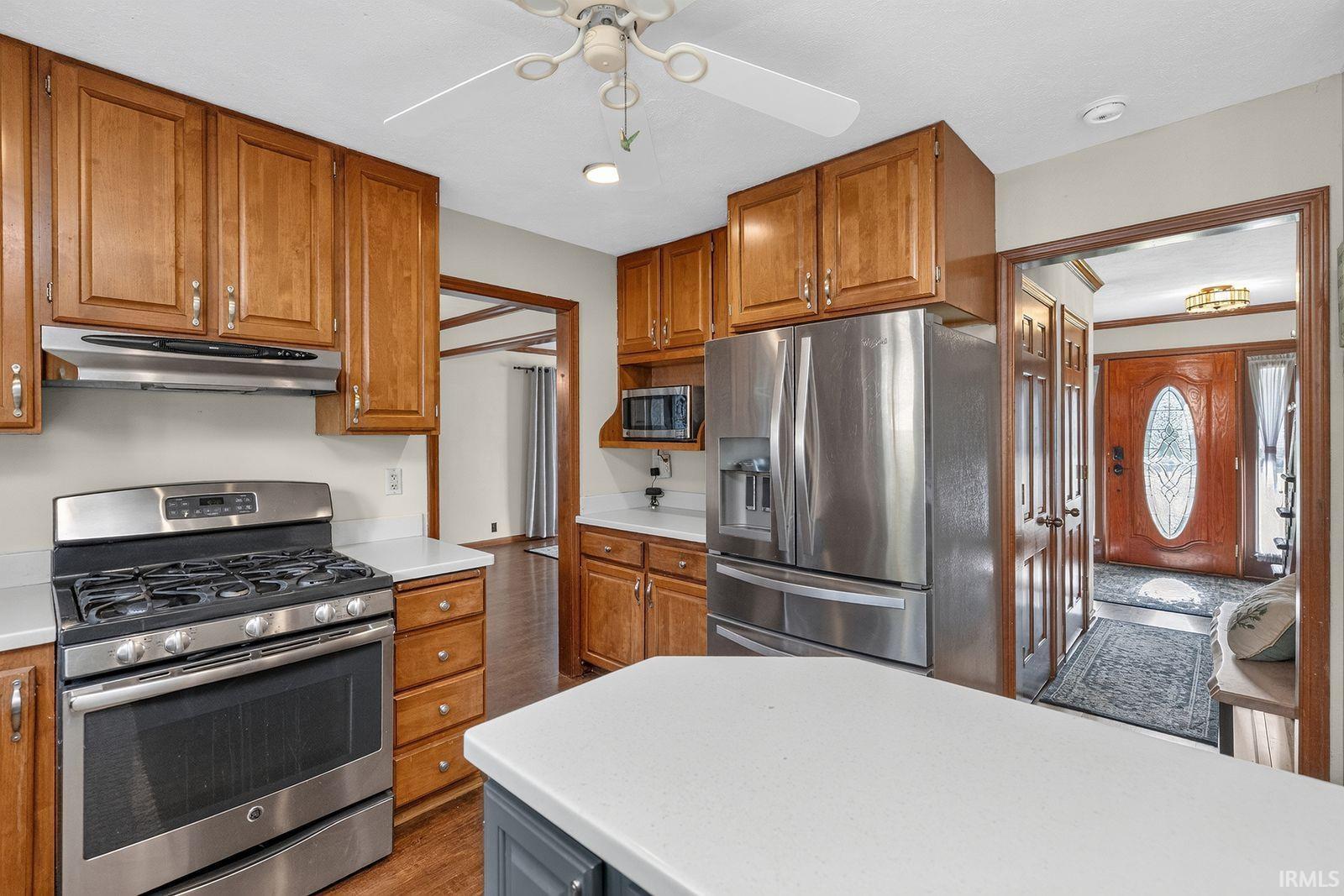 55828 Nursery Avenue Mishawaka IN 46545