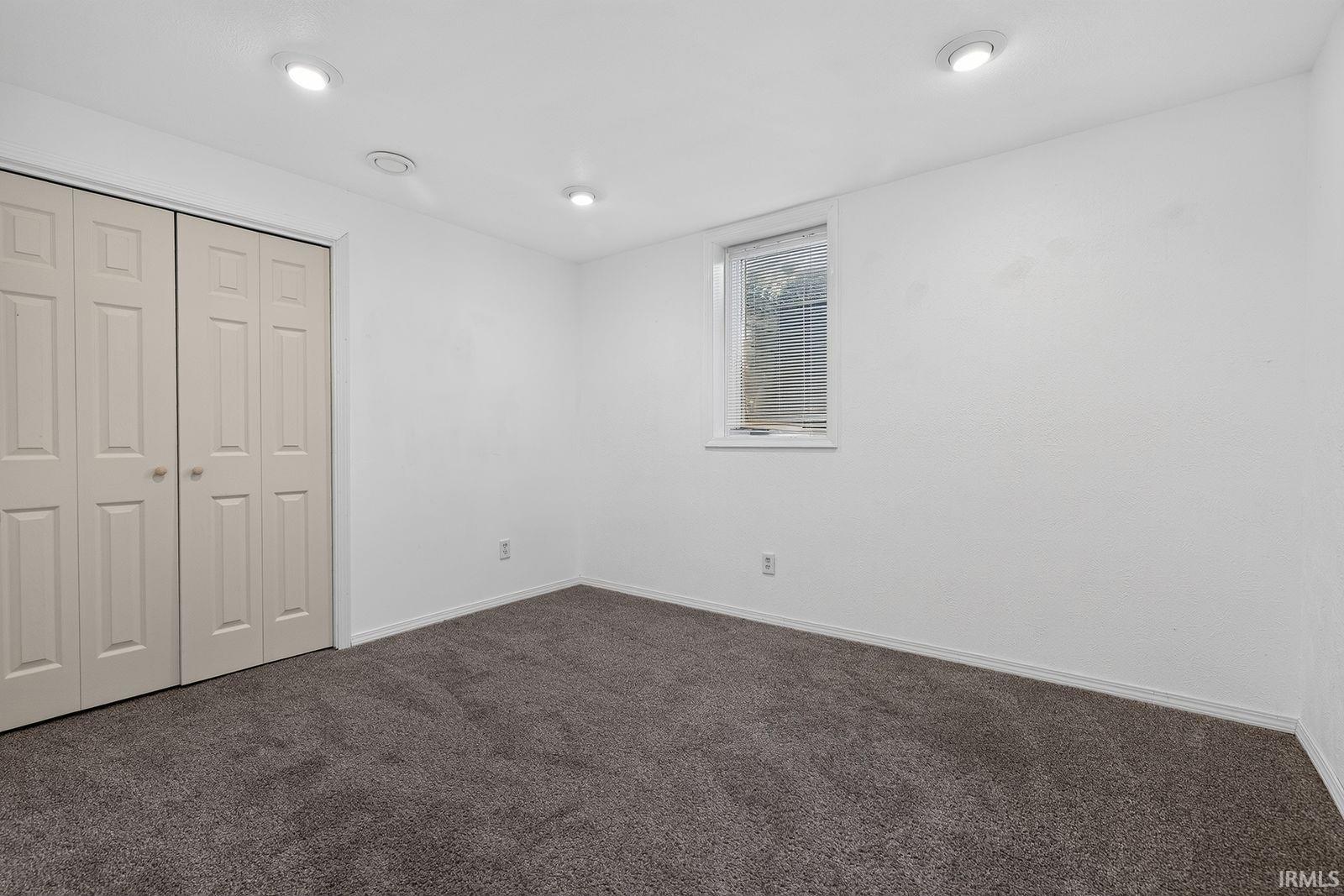 55828 Nursery Avenue Mishawaka IN 46545