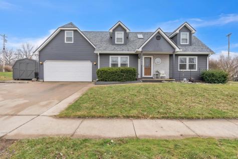 1406 Fairview Run Kendallville IN 46755