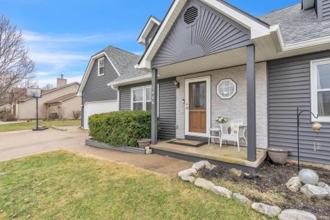 1406 Fairview Run Kendallville IN 46755