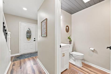 11122 Shalimar Drive Fort Wayne IN 46845