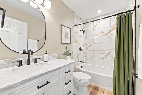 11122 Shalimar Drive Fort Wayne IN 46845