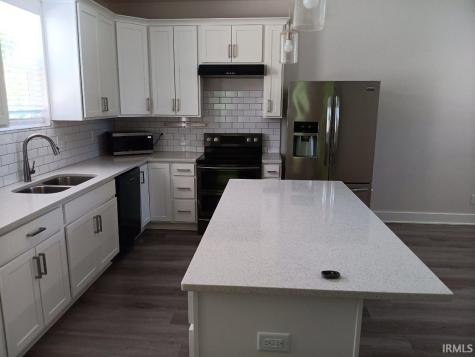 224 E 6th Avenue Ingalls IN 46048