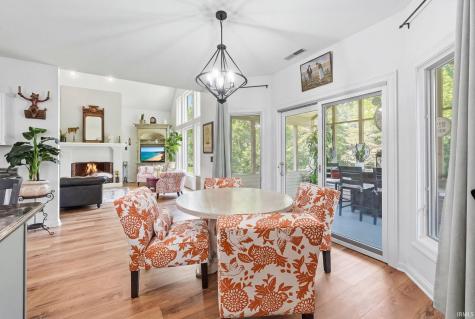 6306 Beaver Creek Court Fort Wayne IN 46814