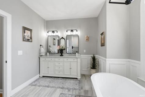 6306 Beaver Creek Court Fort Wayne IN 46814