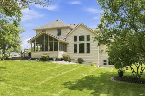 6306 Beaver Creek Court Fort Wayne IN 46814