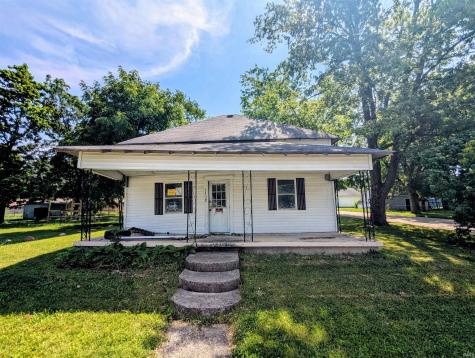 1102 N Monroe Street Hartford City IN 47348