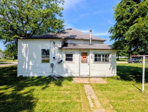 1102 N Monroe Street Hartford City IN 47348