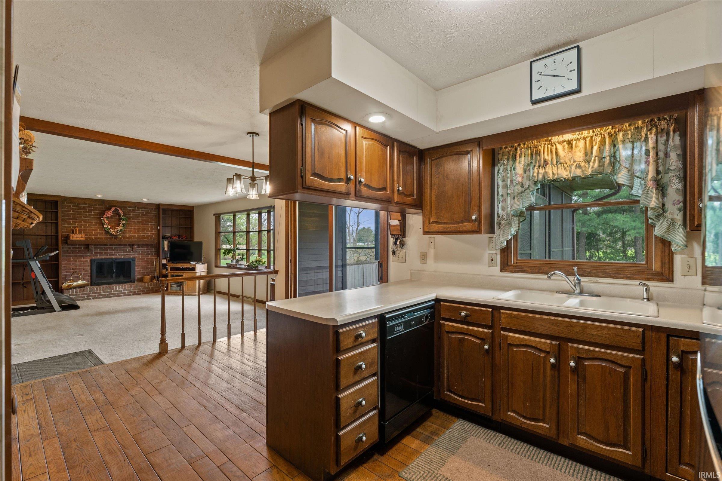 15810 Walnut Pointe Granger IN 46530