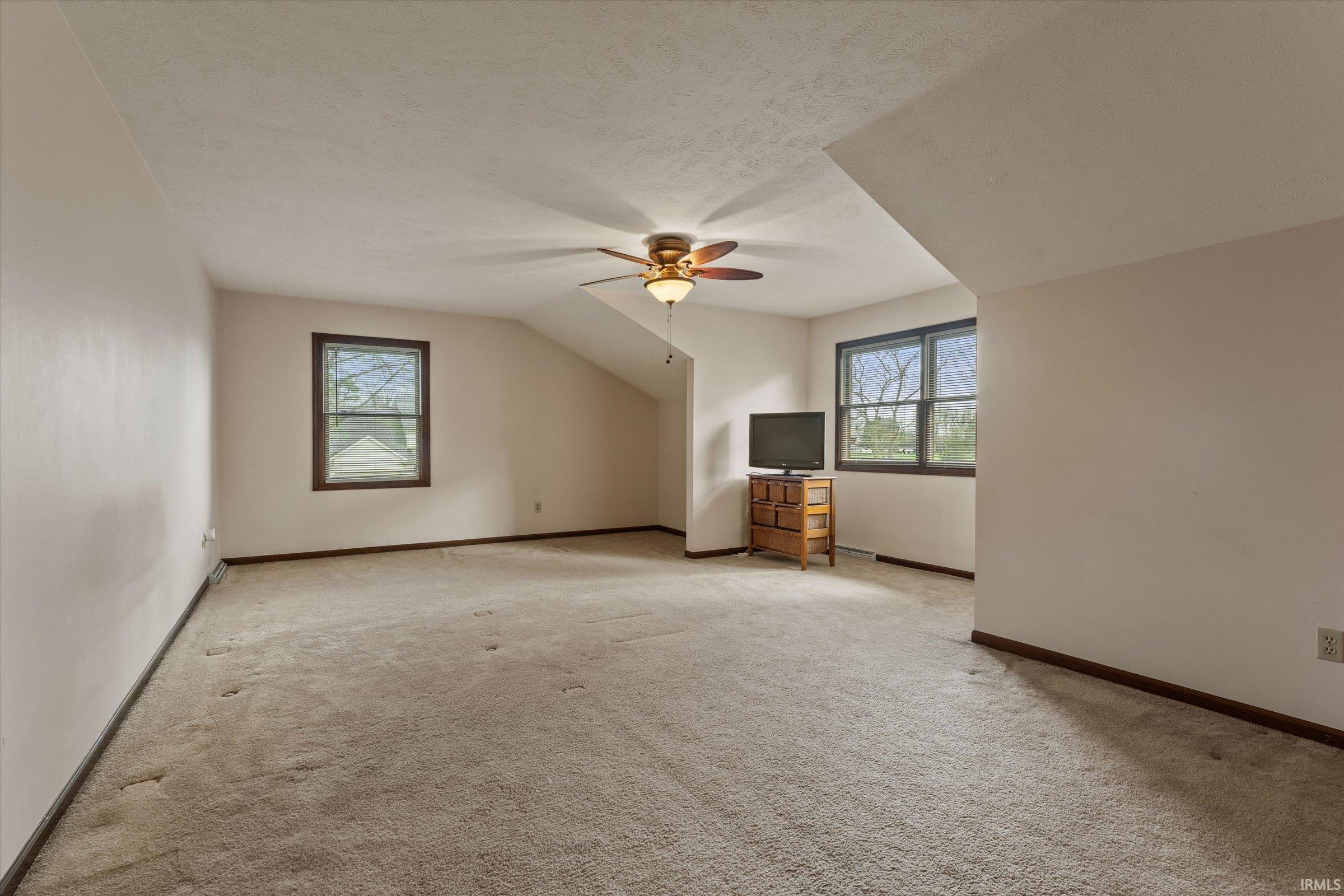 15810 Walnut Pointe Granger IN 46530