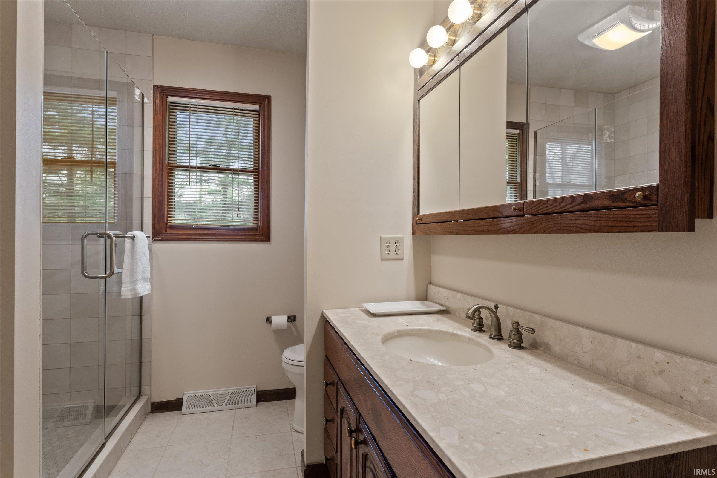 15810 Walnut Pointe Granger IN 46530