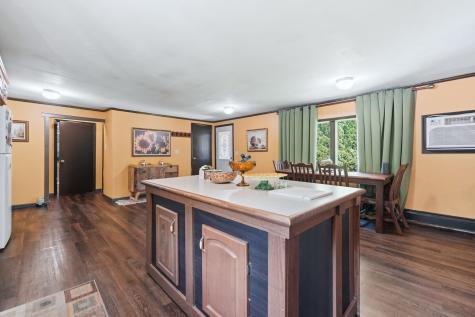 206 E Hardy Street Fremont IN 46737
