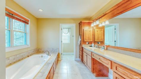 2623 E Clarkway Drive Bloomington IN 47401